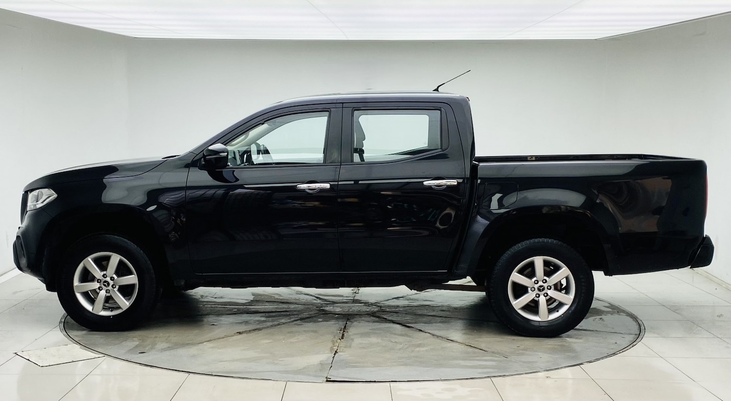 Used Mercedes-Benz X Class 2019 for sale - 77453299: Photo 7