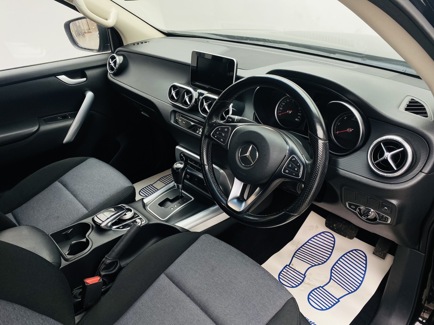 Used Mercedes-Benz X Class 2019 for sale - 77453299: Photo 9