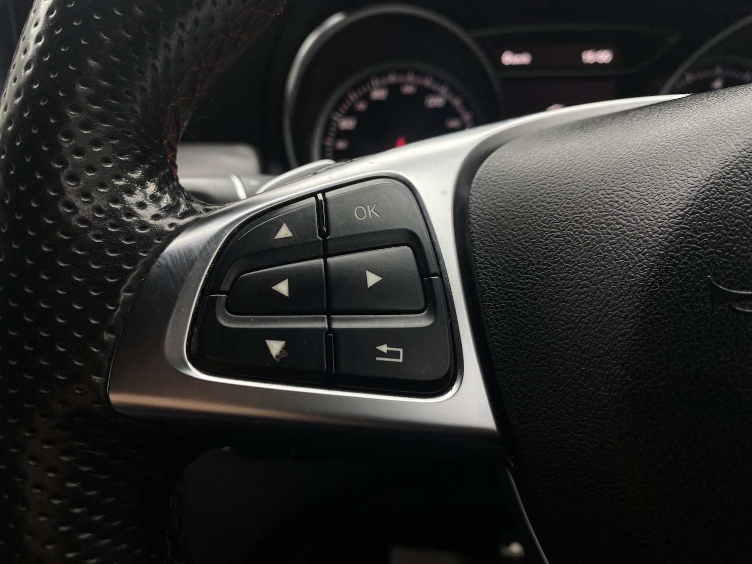 Used Mercedes-Benz CLA 2018 for sale - 77453267: Photo 49