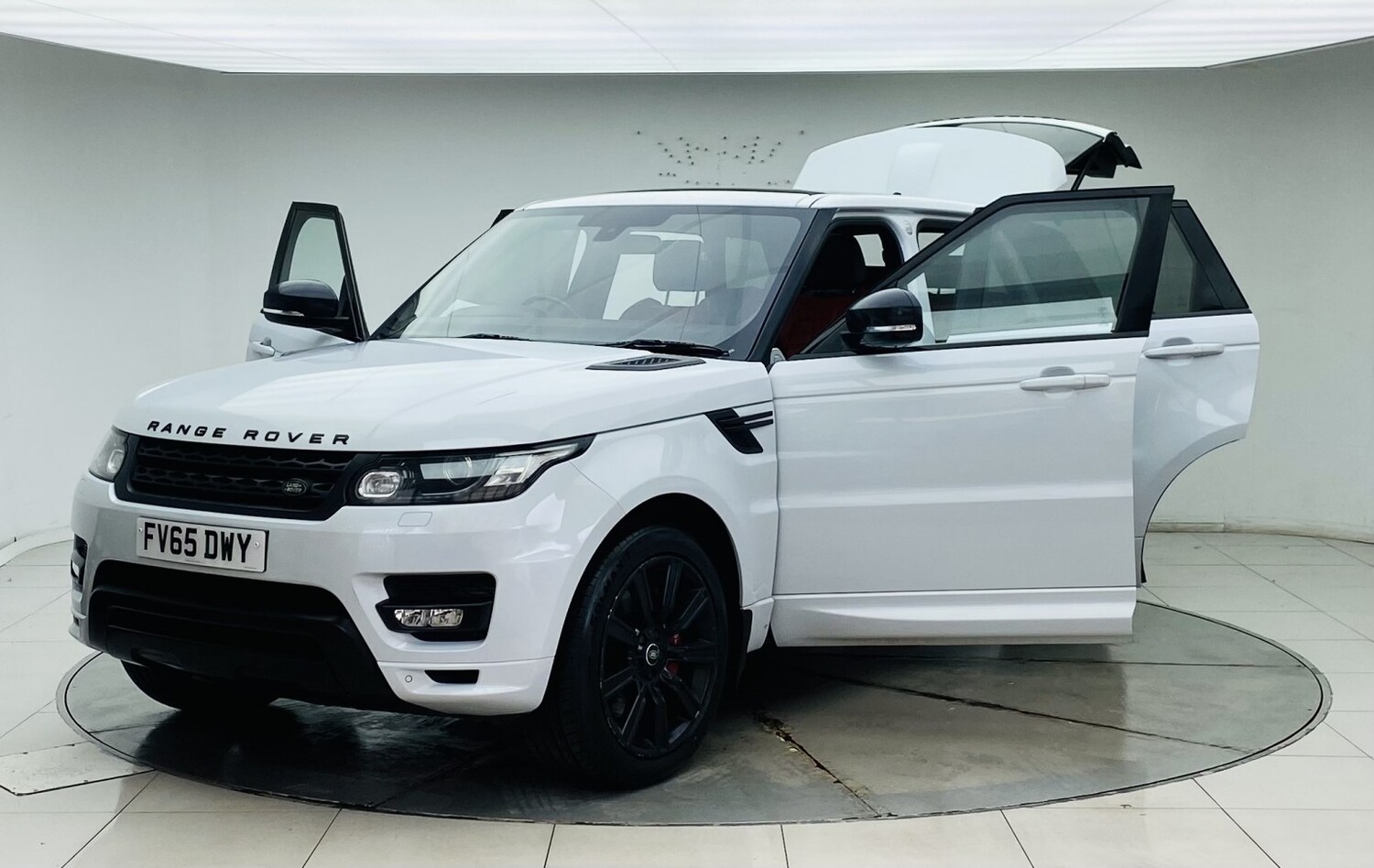 Used Land Rover Range Rover Sport 2015 for sale - 77558501: Photo 18