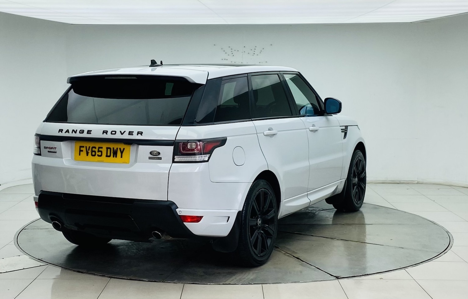 Used Land Rover Range Rover Sport 2015 for sale - 77558501: Photo 4