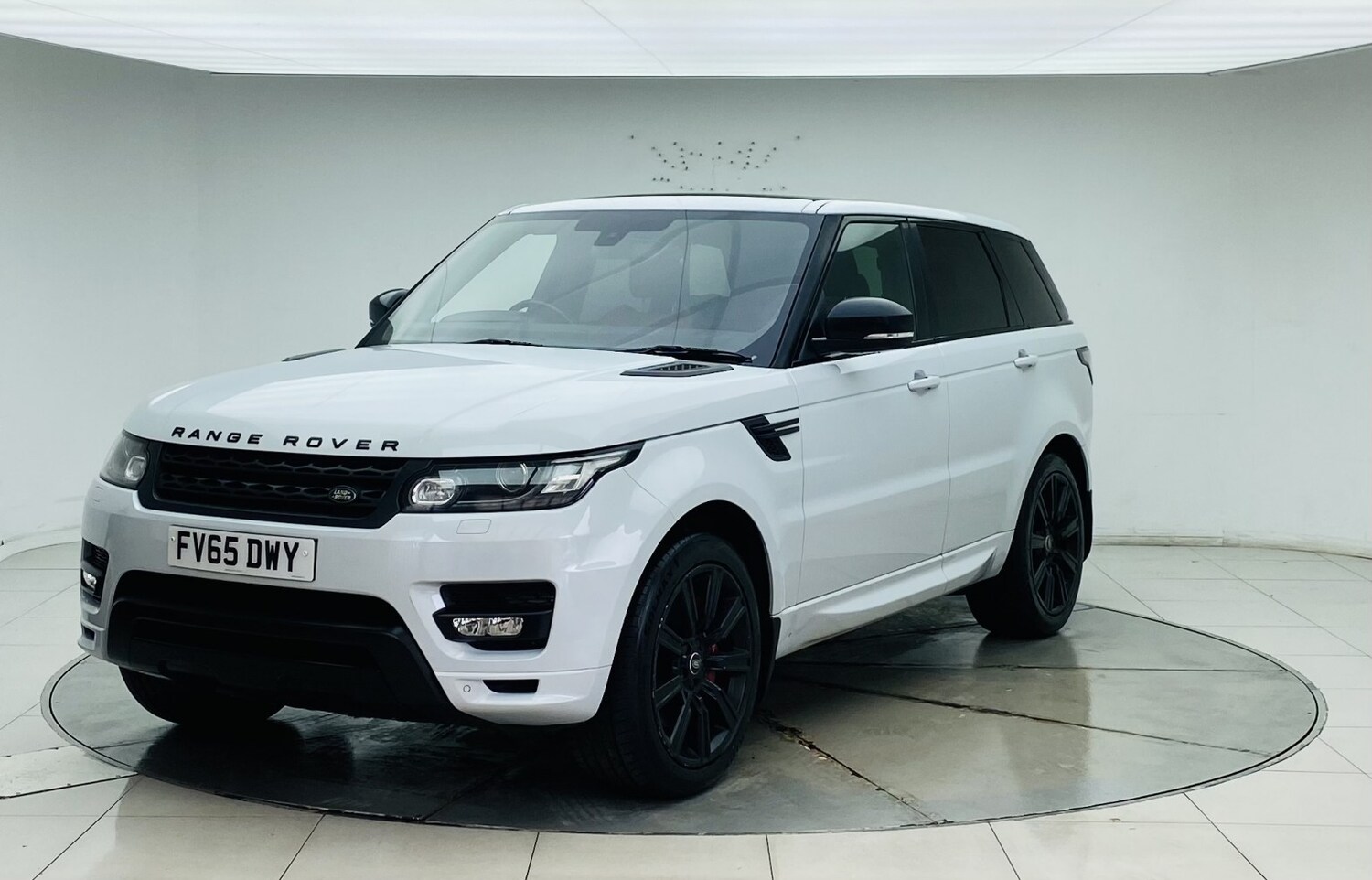 Used Land Rover Range Rover Sport 2015 for sale - 77558501: Photo 8