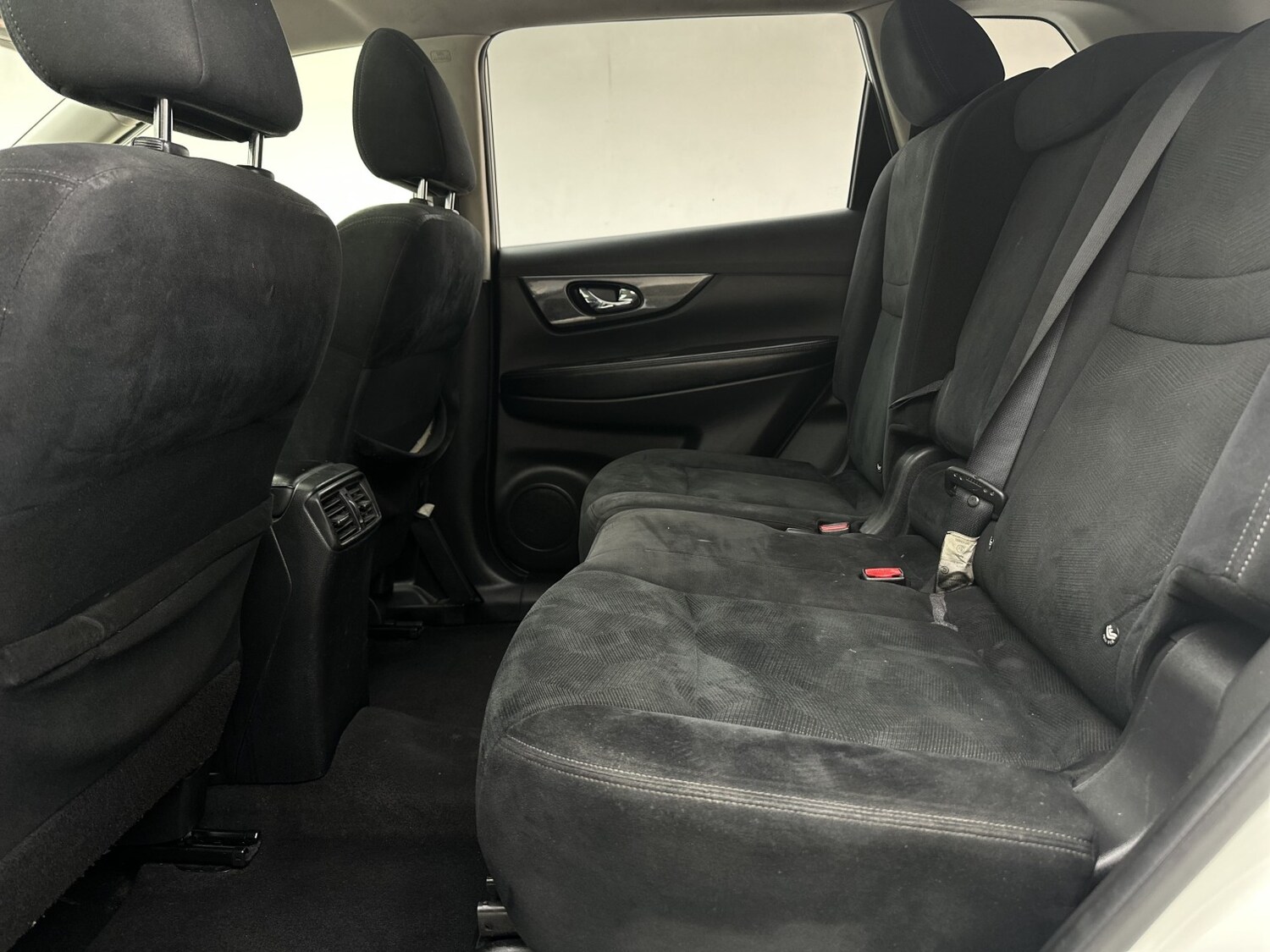 Used Nissan X-Trail 2016 for sale - 77453290: Photo 41