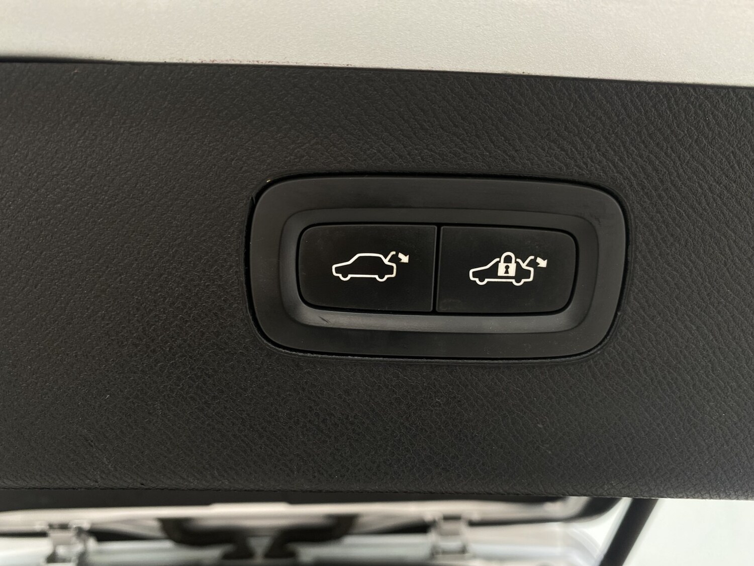 Used Volvo XC90 2015 for sale - 77851347: Photo 46