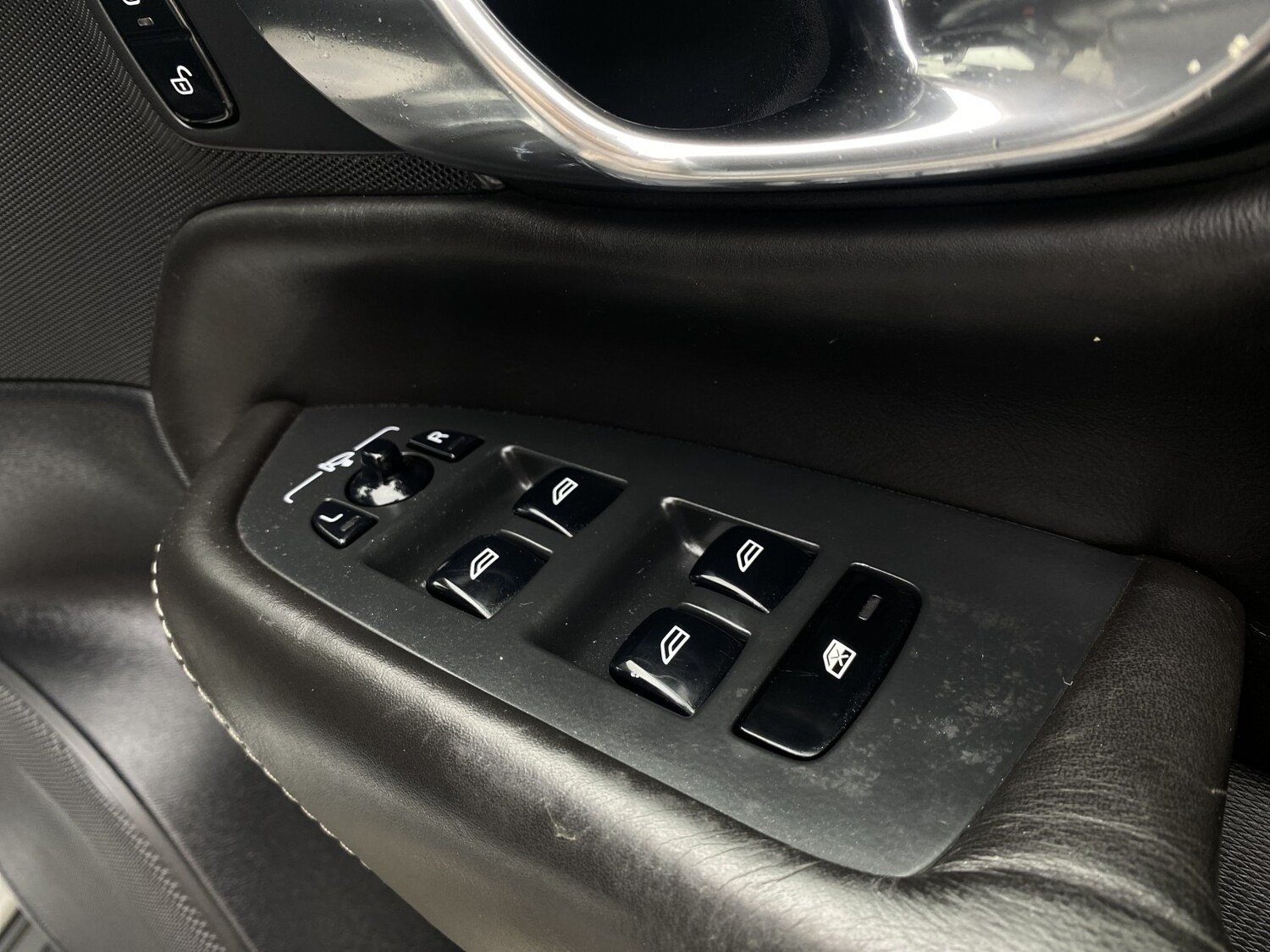 Used Volvo XC90 2015 for sale - 77851347: Photo 50