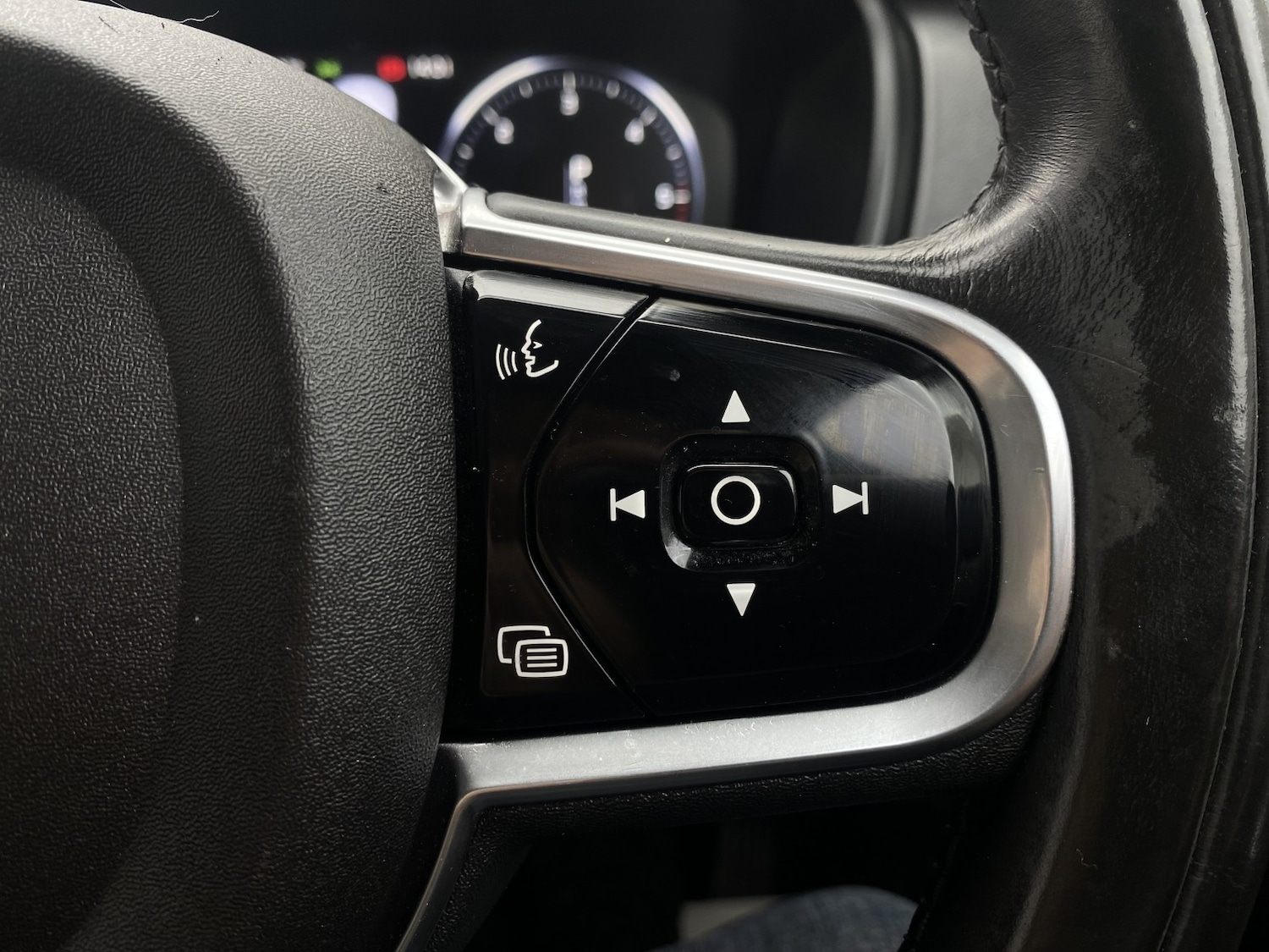 Used Volvo XC90 2015 for sale - 77851347: Photo 53