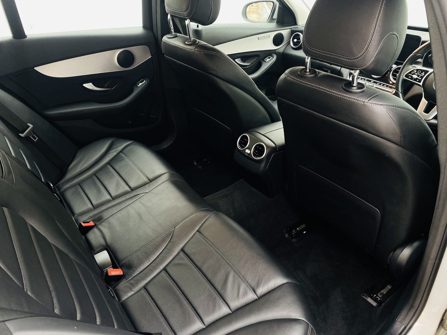 Used Mercedes-Benz C Class 2021 for sale - 77548350: Photo 11