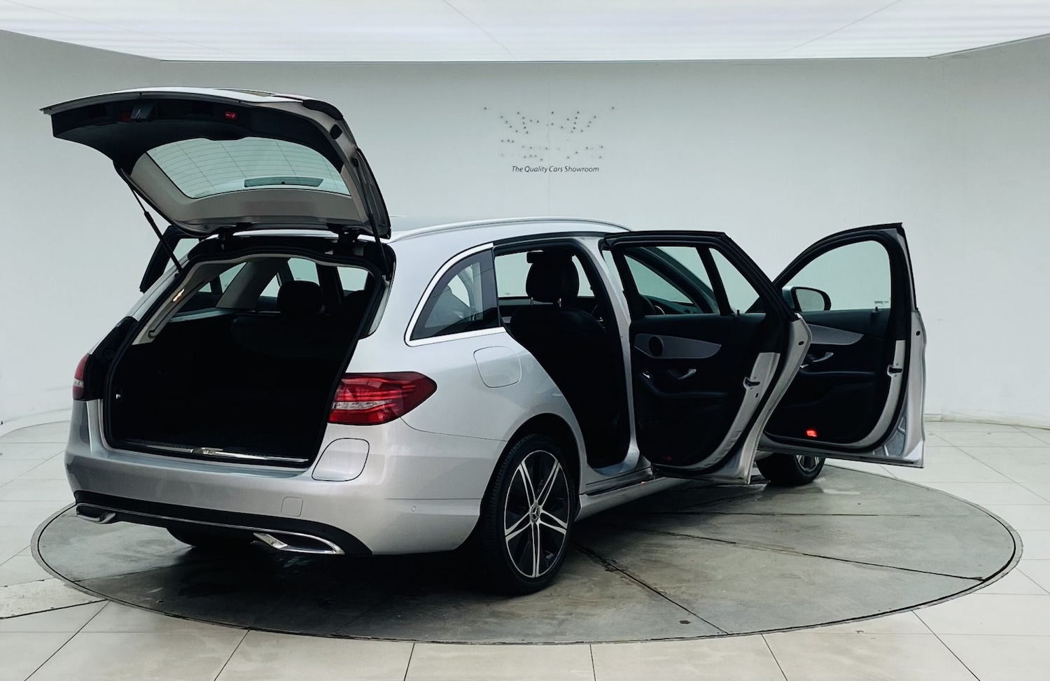 Used Mercedes-Benz C Class 2021 for sale - 77548350: Photo 17