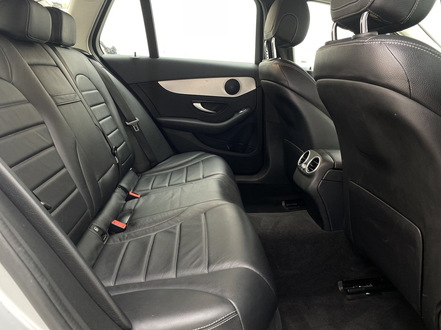 Used Mercedes-Benz C Class 2021 for sale - 77548350: Photo 48