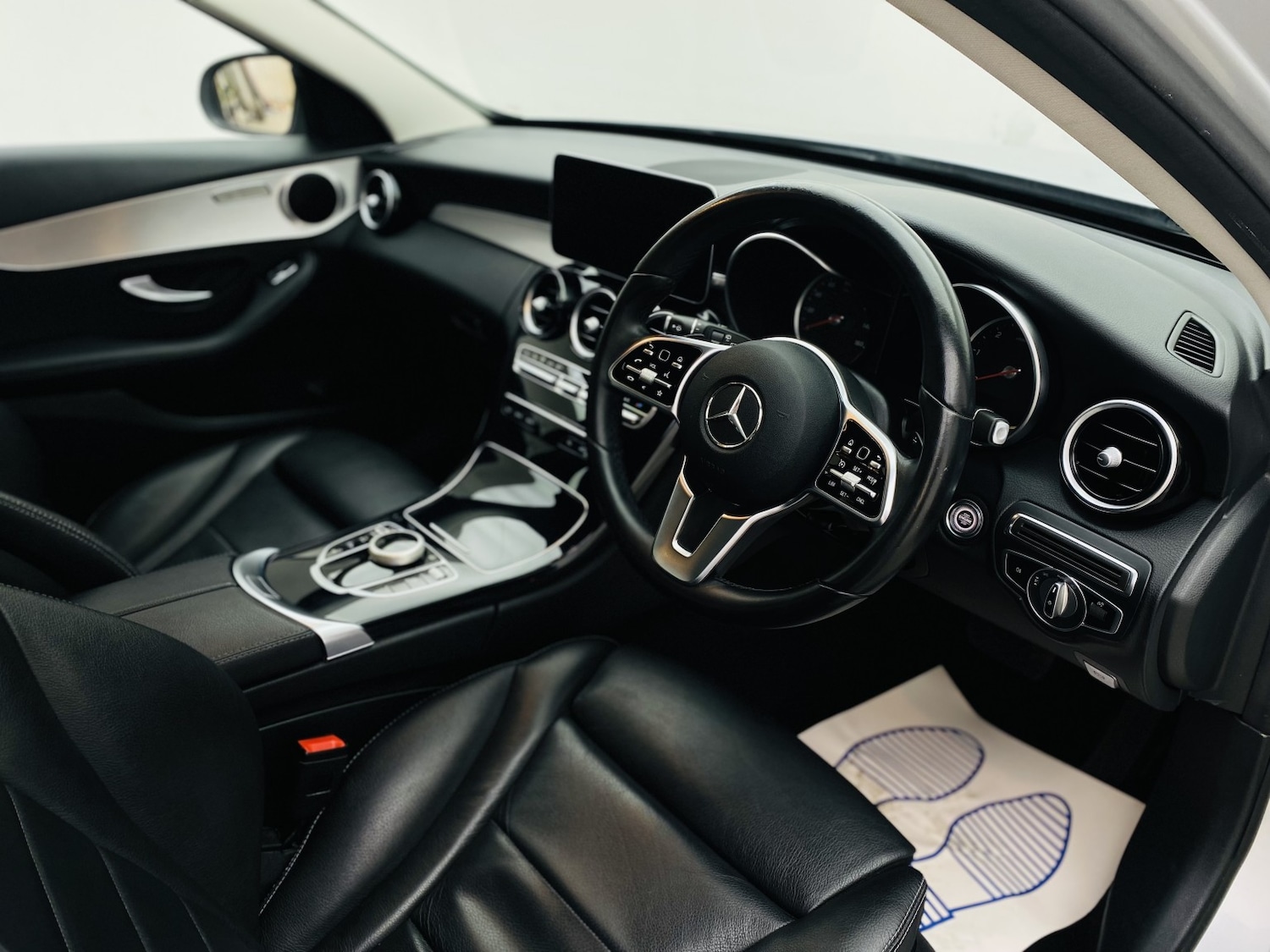 Used Mercedes-Benz C Class 2021 for sale - 77548350: Photo 9