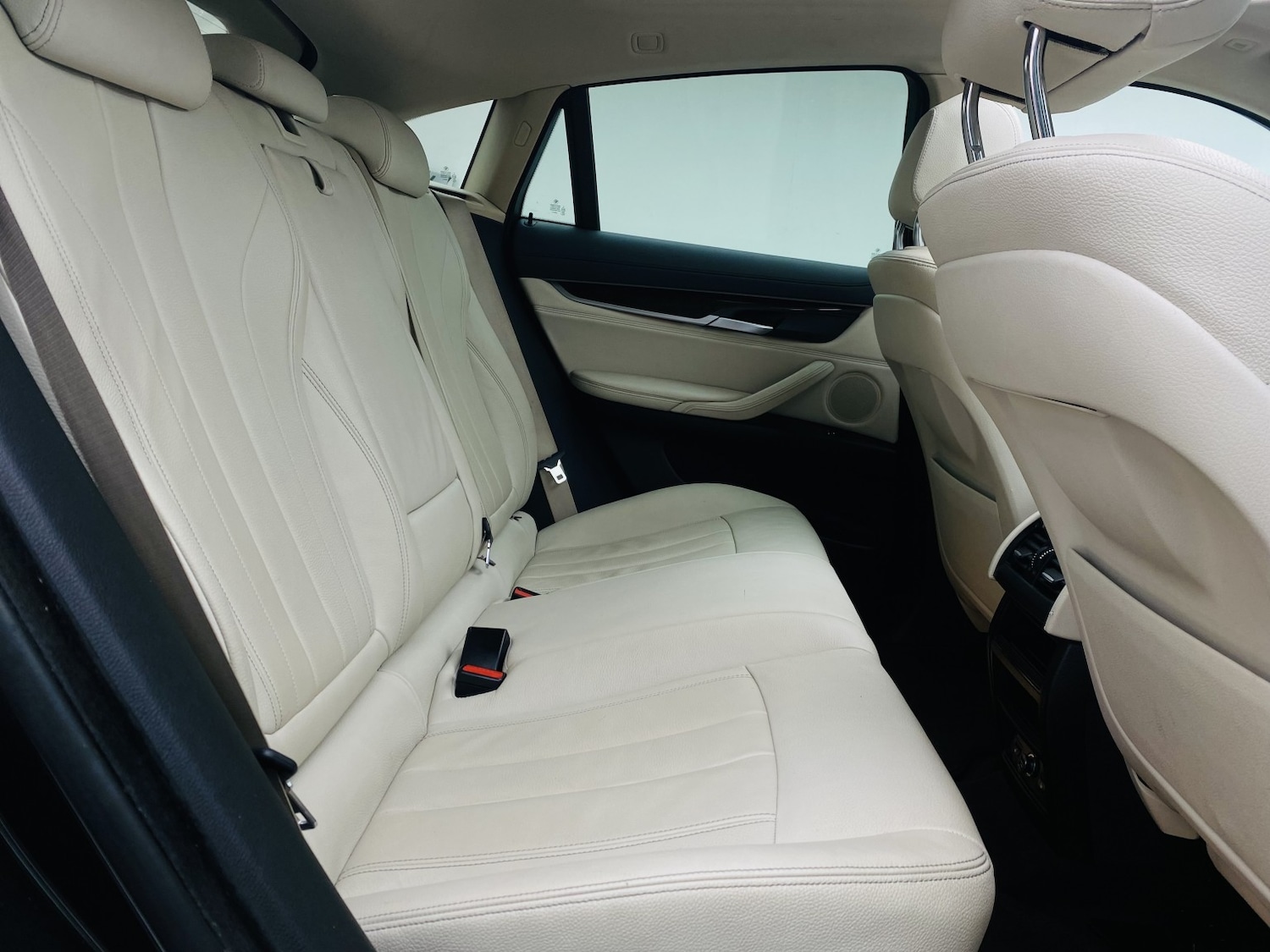 Used BMW X6 2015 for sale - 77851353: Photo 10