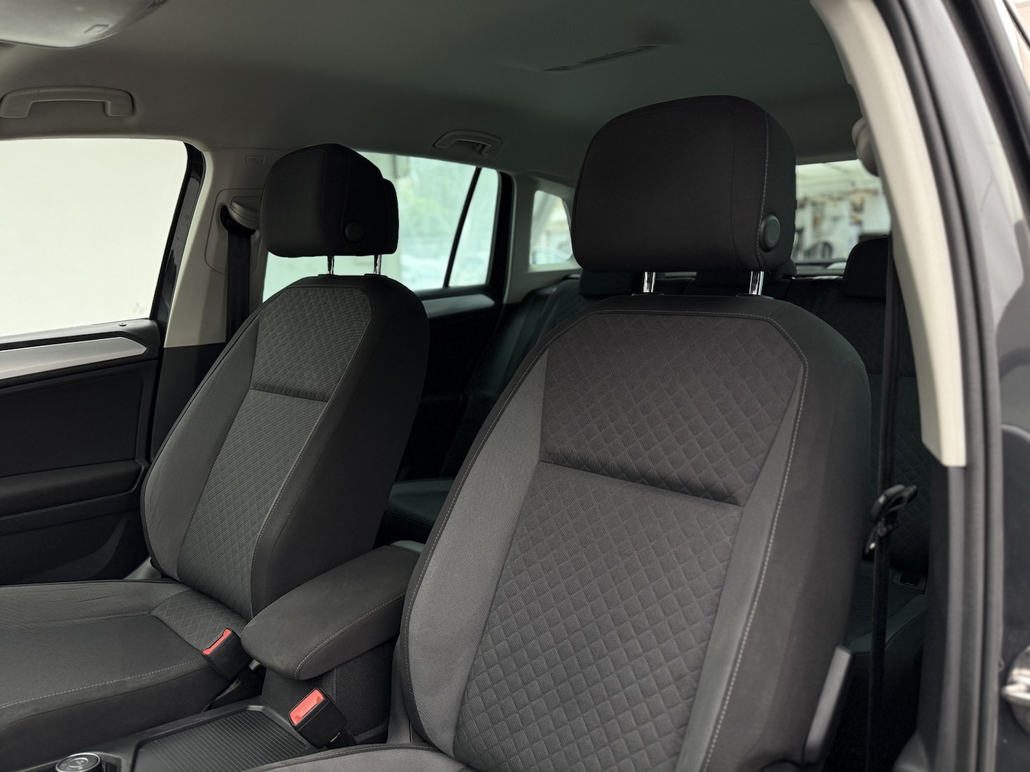 Used Volkswagen Tiguan 2020 for sale - 77453416: Photo 10