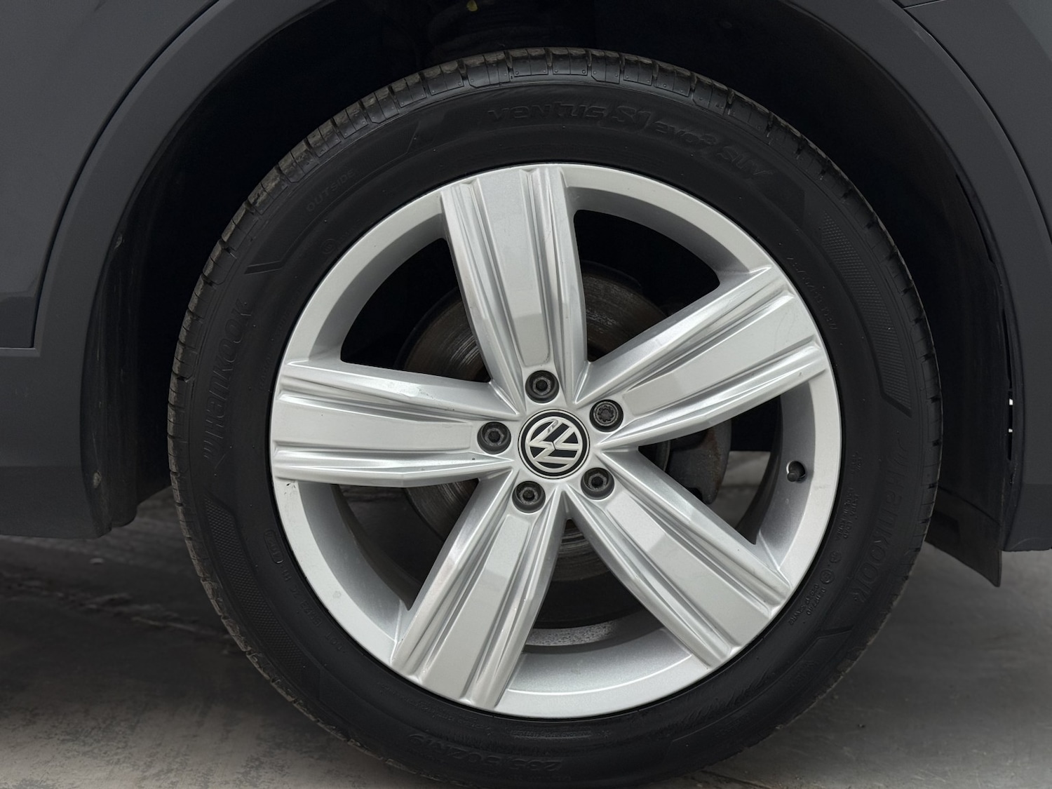 Used Volkswagen Tiguan 2020 for sale - 77453416: Photo 29