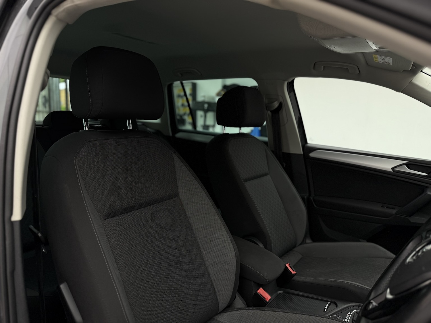 Used Volkswagen Tiguan 2020 for sale - 77453416: Photo 34