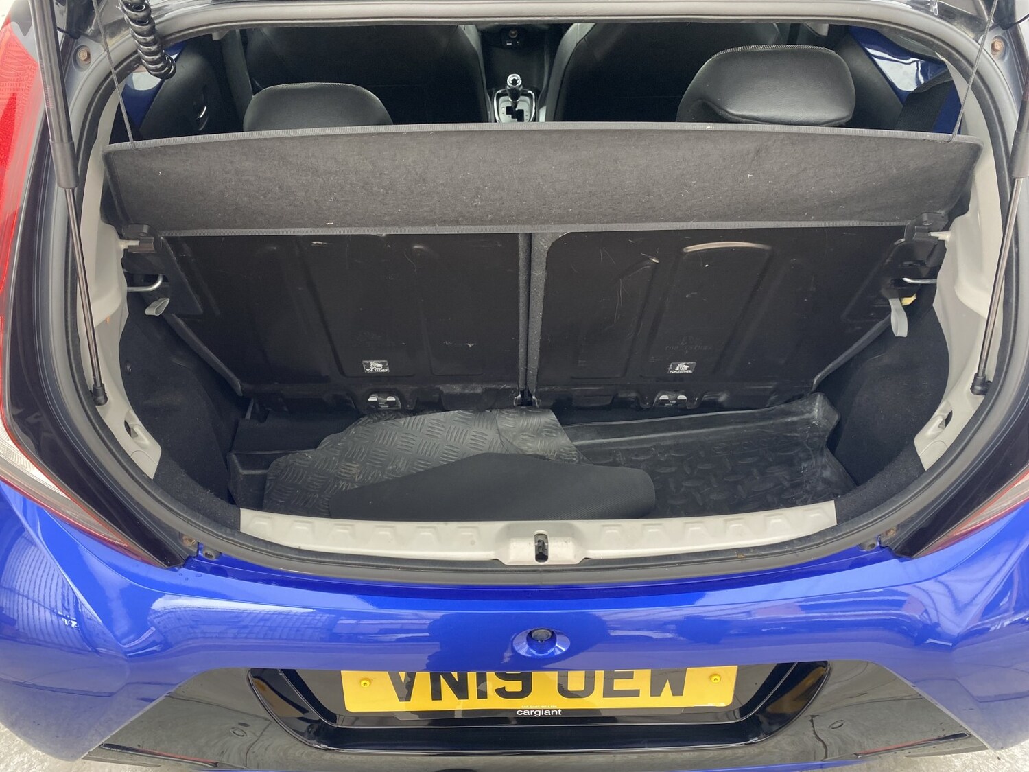 Used Toyota AYGO 2019 for sale - 77453240: Photo 34