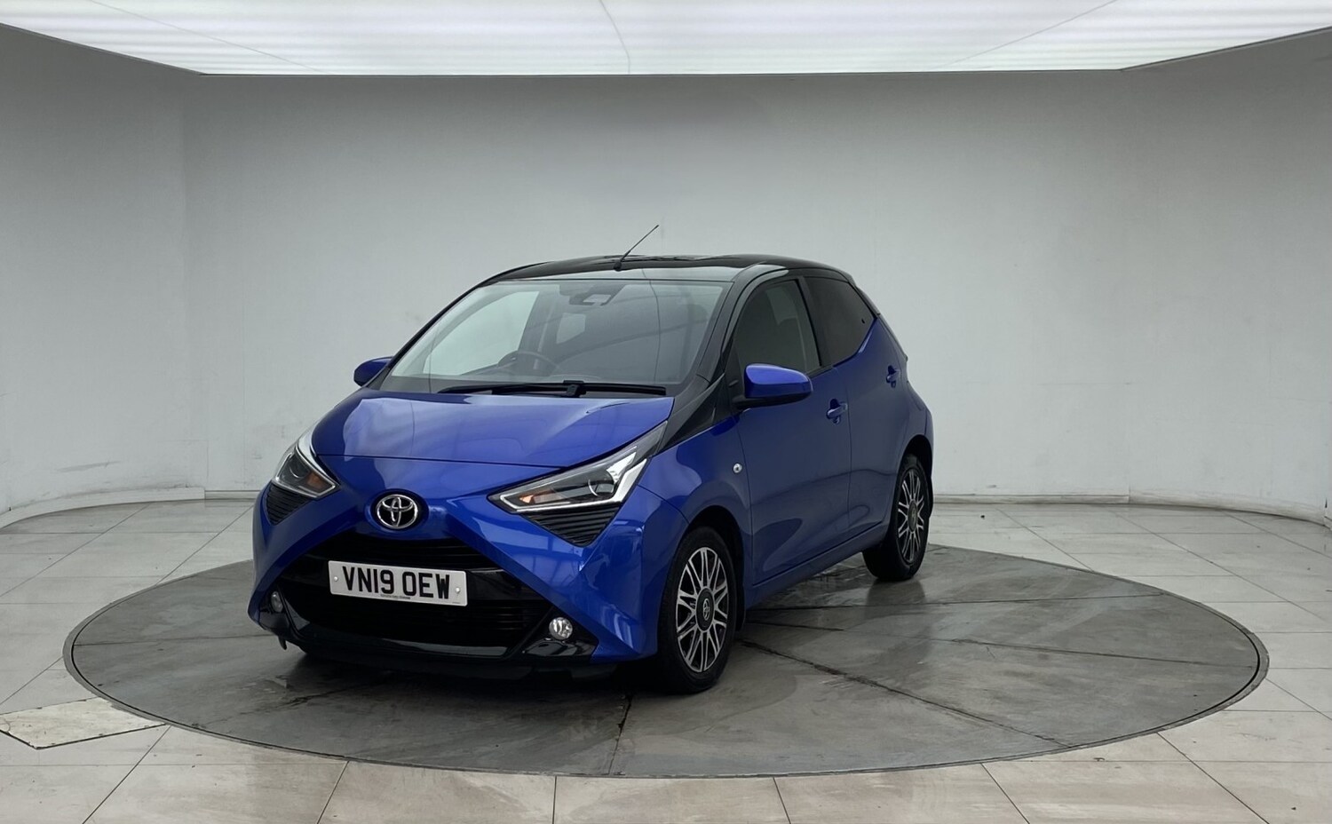 Used Toyota AYGO 2019 for sale - 77453240: Photo 7