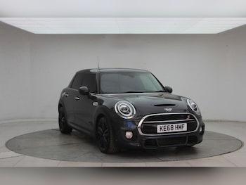 Used MINI Hatch 2019 for sale - 79073509: Photo