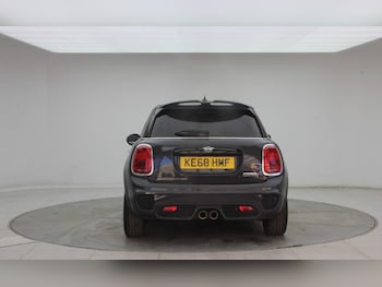Used MINI Hatch 2019 for sale - 79073509: Photo