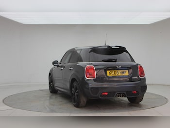 Used MINI Hatch 2019 for sale - 79073509: Photo