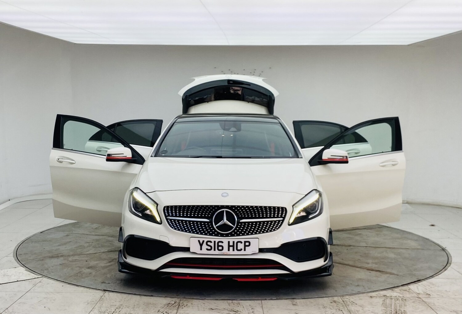 Used Mercedes-Benz A-Class 2016 for sale - 77977089: Photo 11