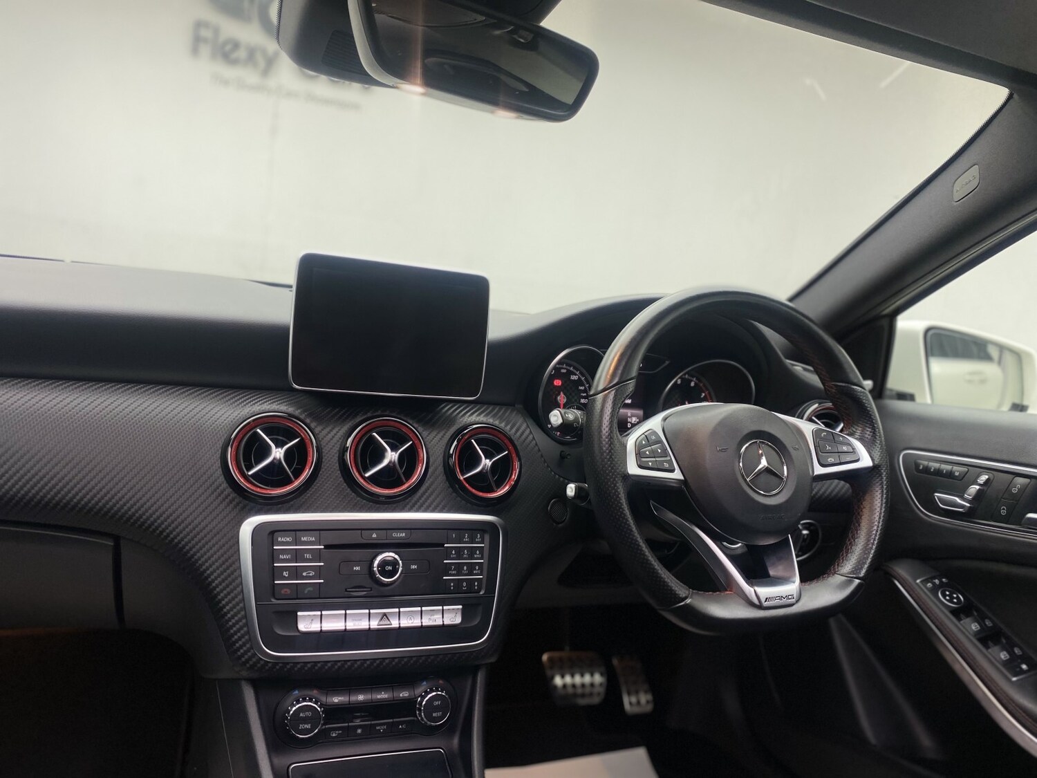 Used Mercedes-Benz A-Class 2016 for sale - 77977089: Photo 32