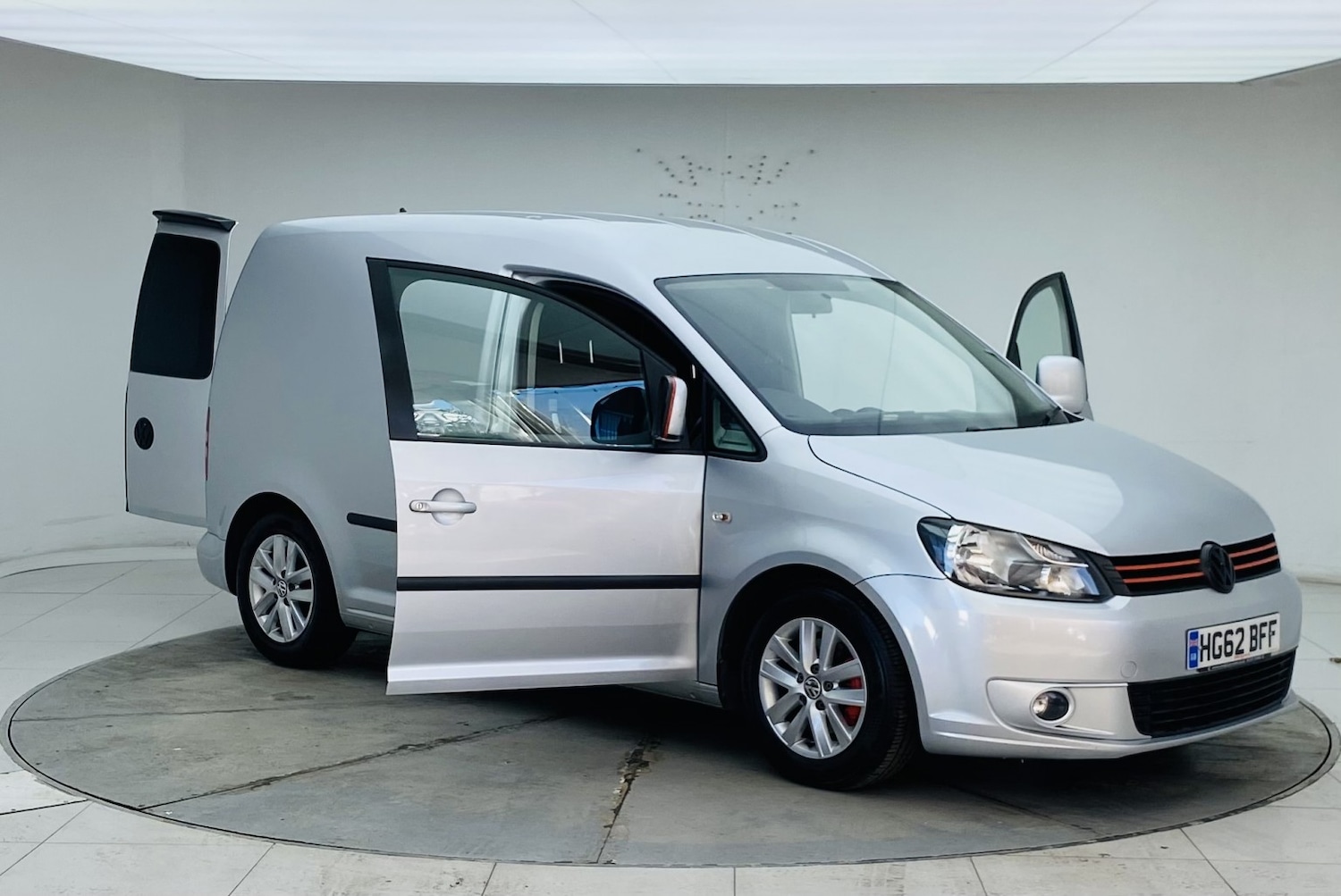 Used Volkswagen Caddy 2012 for sale - 77938196: Photo 12