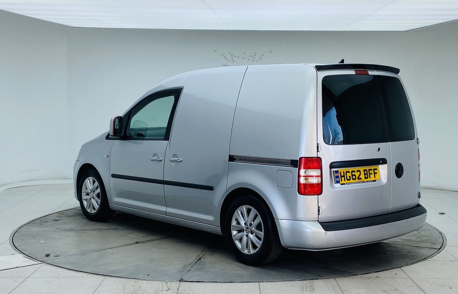 Used Volkswagen Caddy 2012 for sale - 77938196: Photo 6