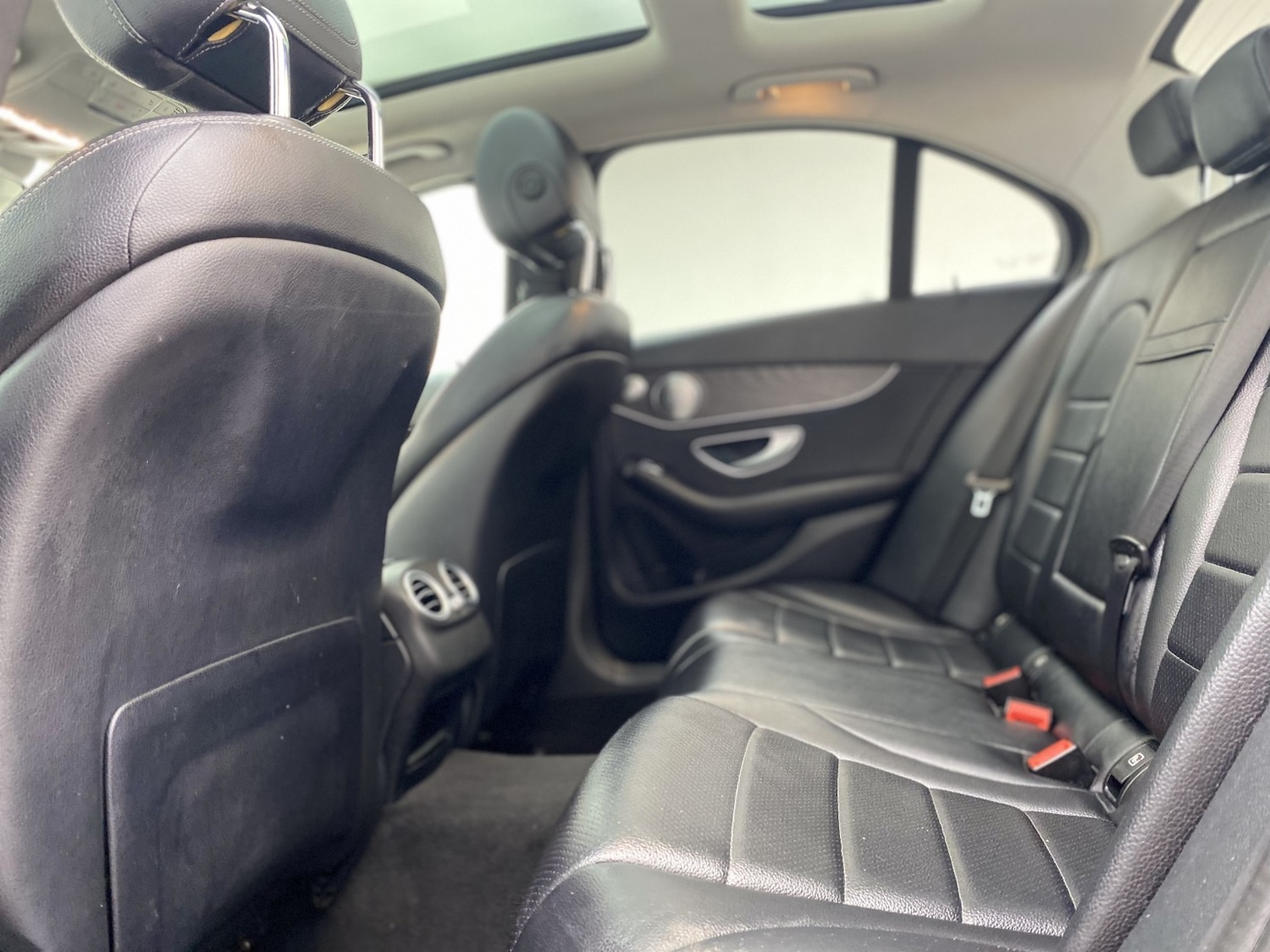 Used Mercedes-Benz C Class 2016 for sale - 77938192: Photo 42