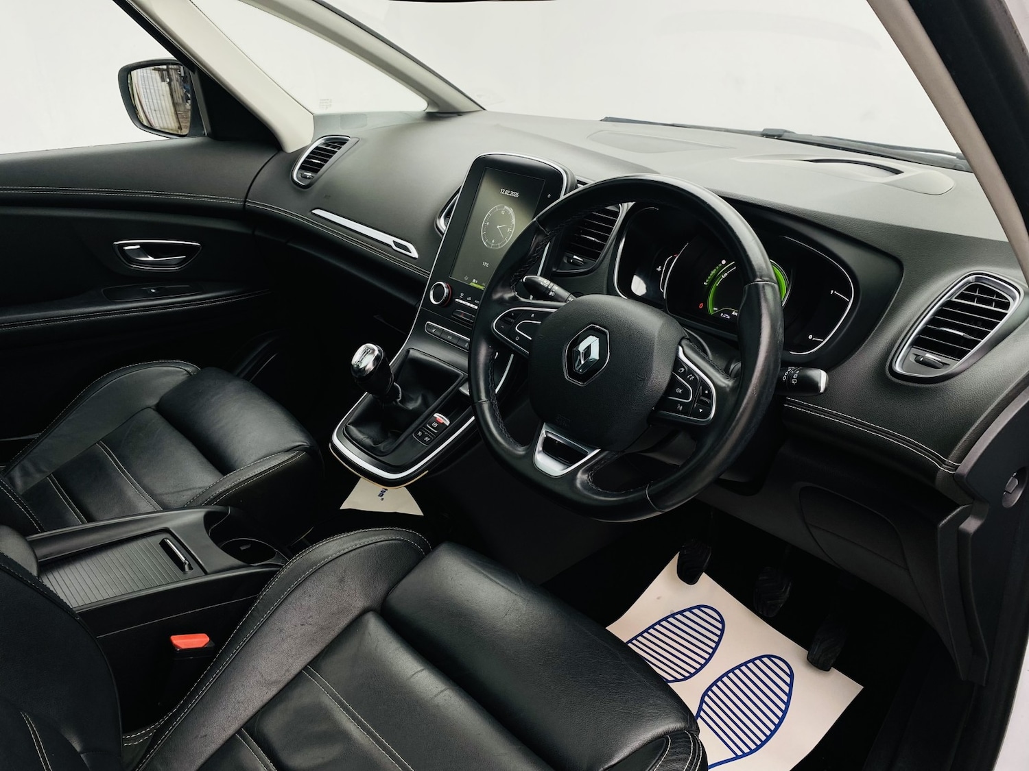 Used Renault Scenic 2018 for sale - 77548158: Photo 32