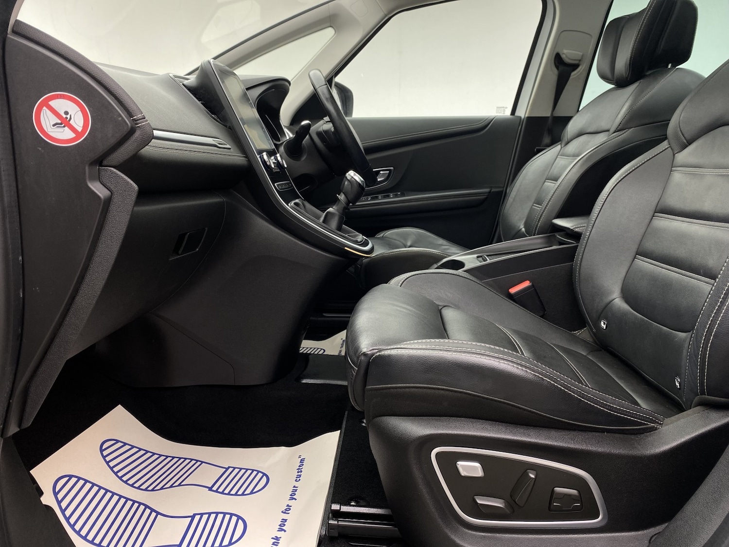 Used Renault Scenic 2018 for sale - 77548158: Photo 36