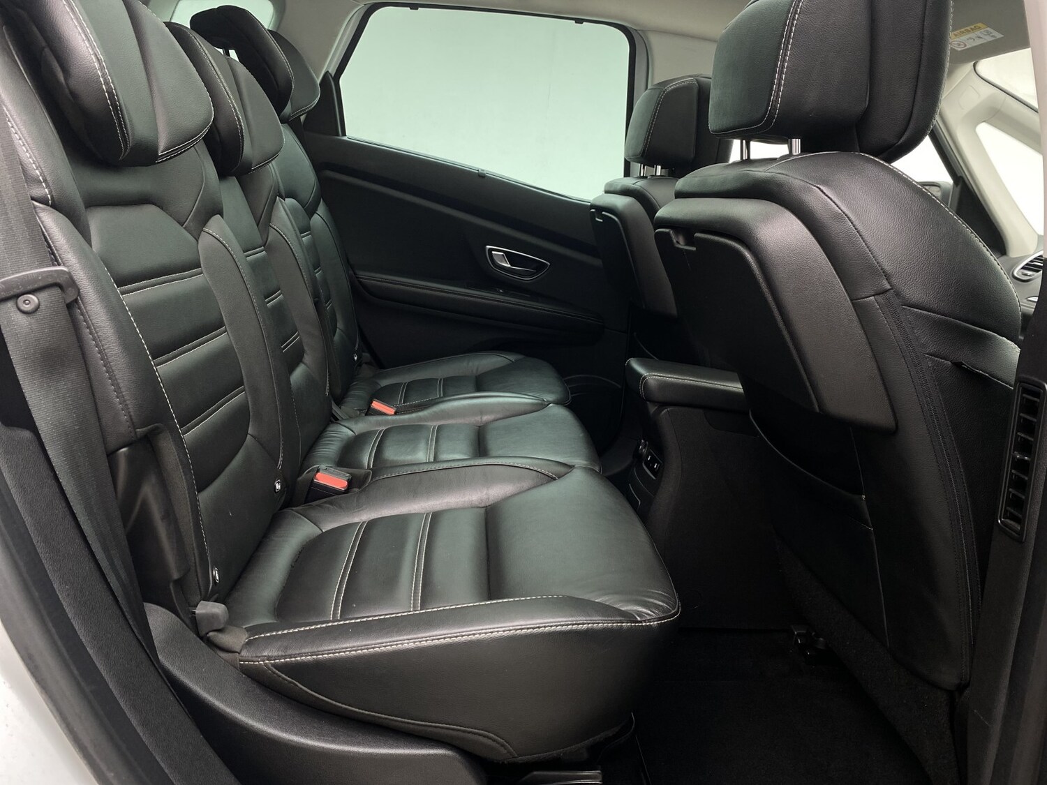 Used Renault Scenic 2018 for sale - 77548158: Photo 42