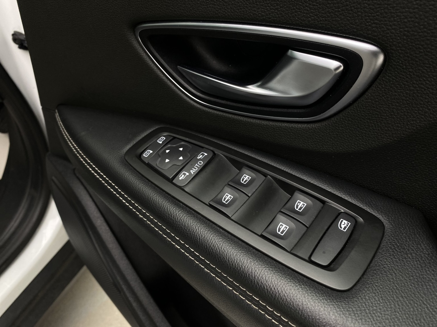 Used Renault Scenic 2018 for sale - 77548158: Photo 46