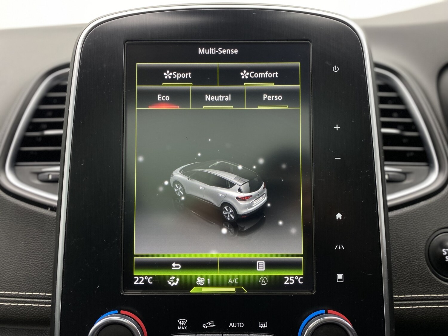 Used Renault Scenic 2018 for sale - 77548158: Photo 54