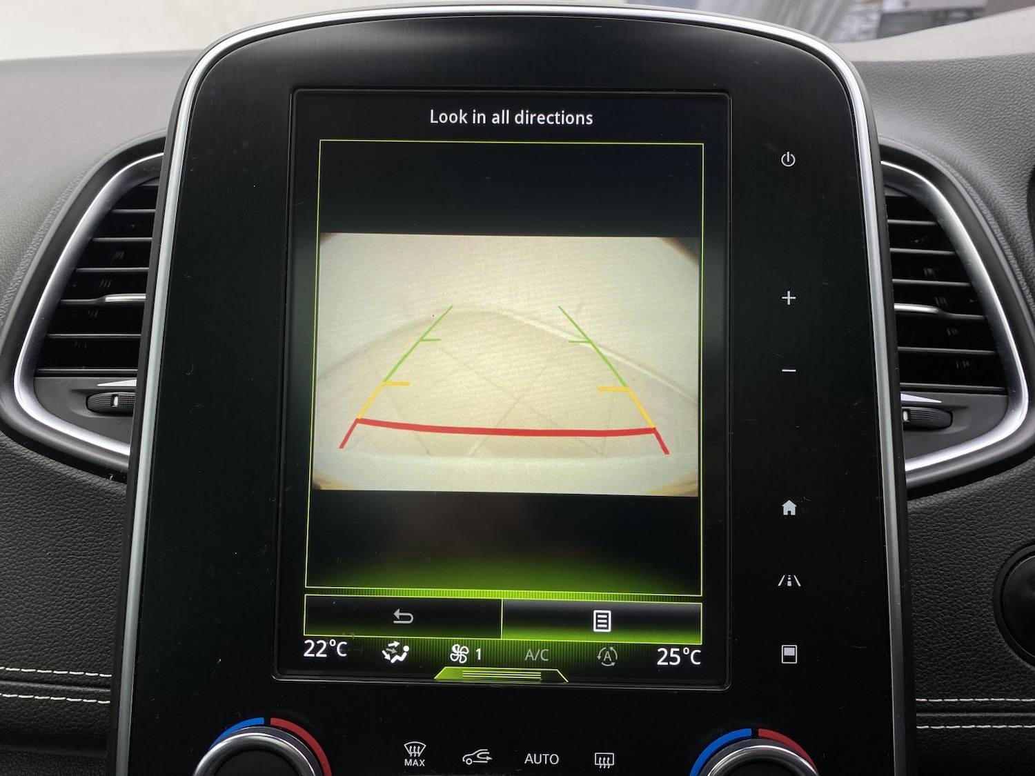 Used Renault Scenic 2018 for sale - 77548158: Photo 55