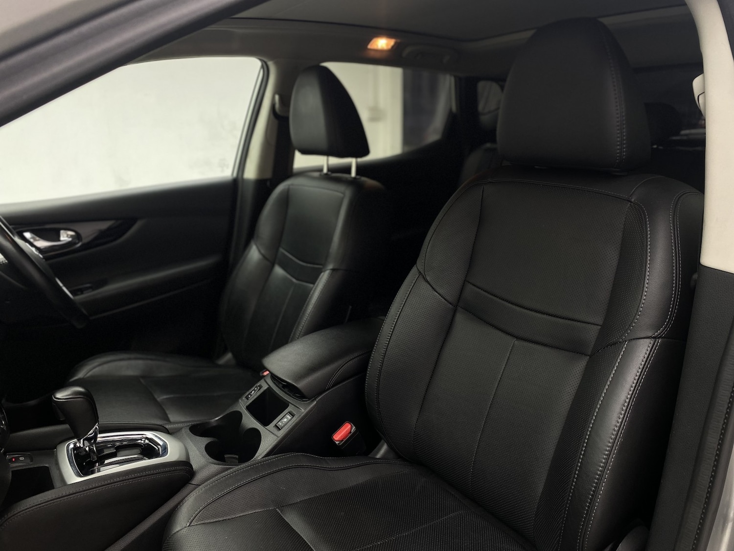 Used Nissan Qashqai 2016 for sale - 77453317: Photo 8