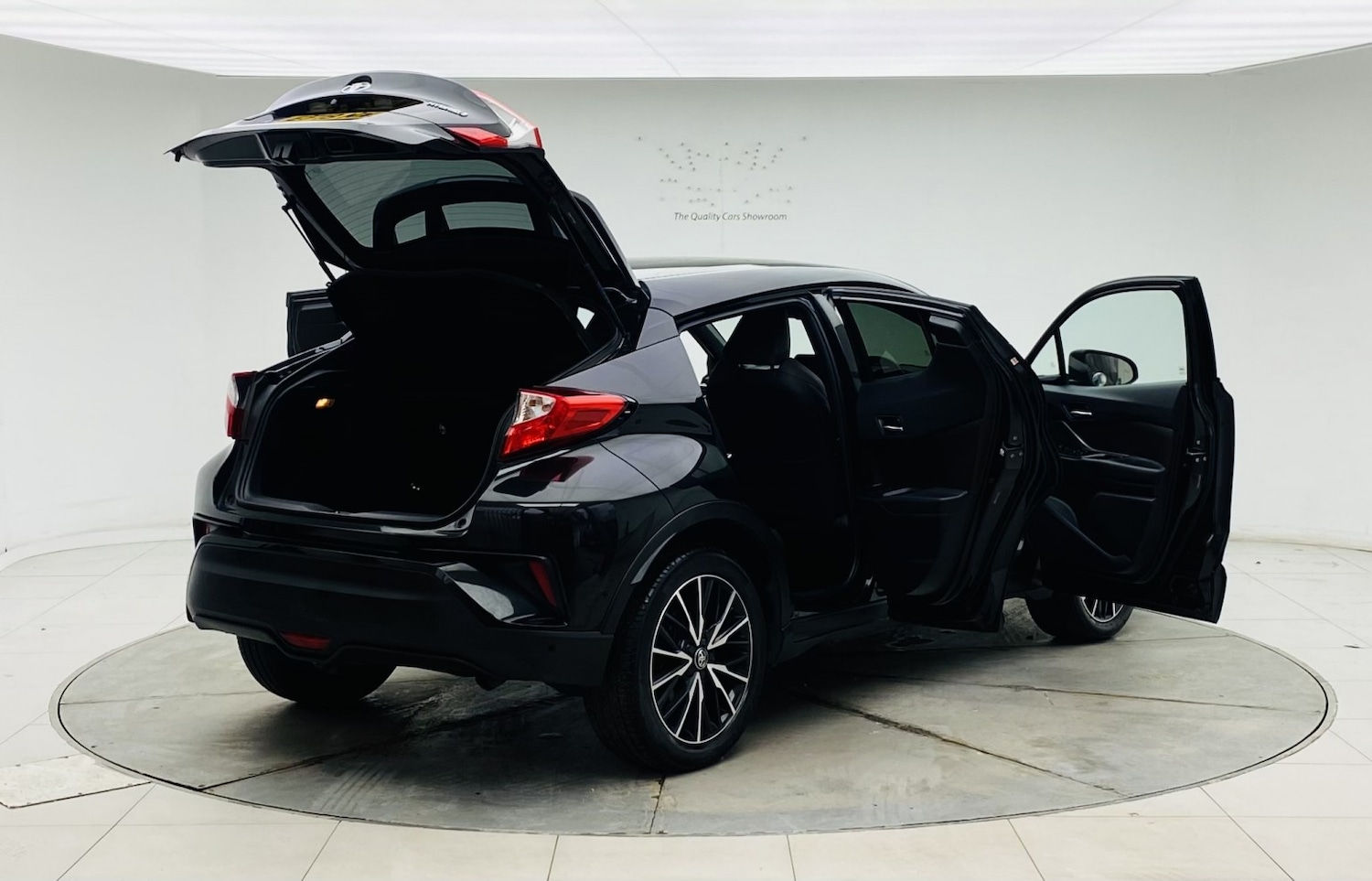 Used Toyota C-HR 2018 for sale - 77453421: Photo 17