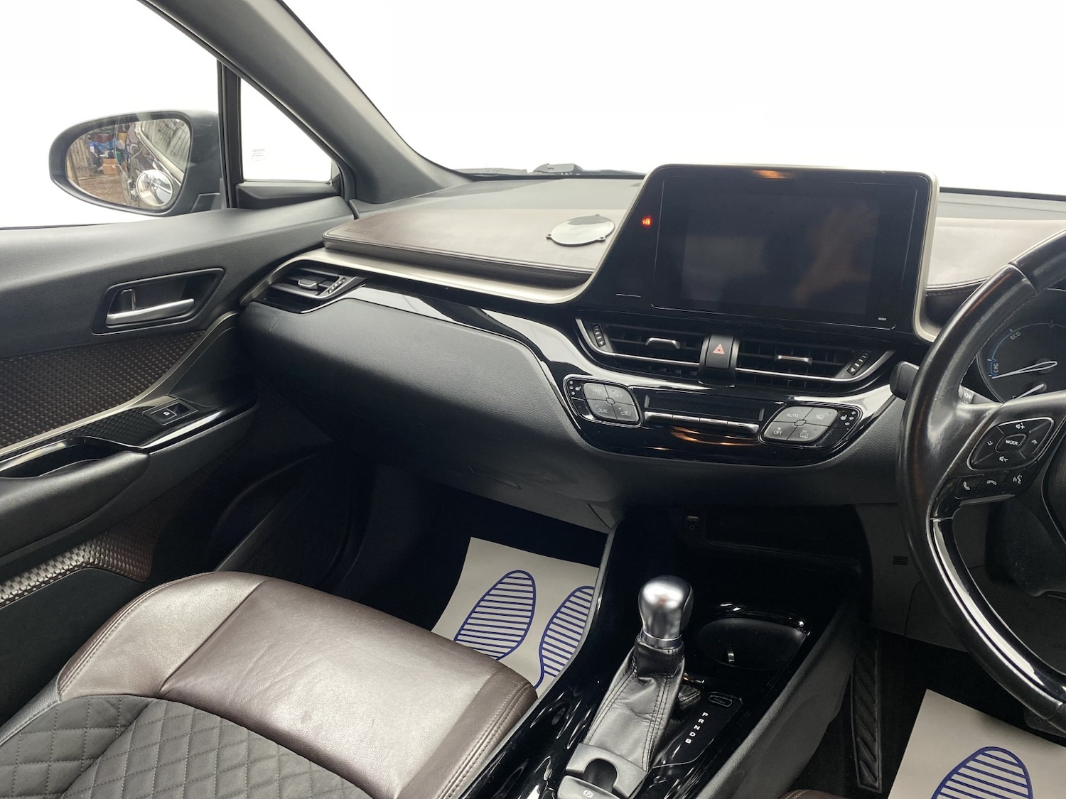 Used Toyota C-HR 2018 for sale - 77453421: Photo 51