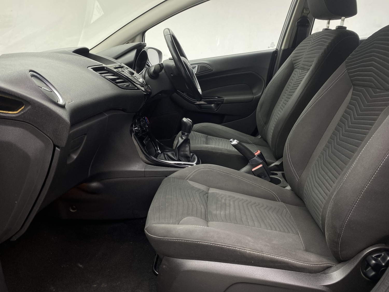 Used Ford Fiesta 2013 for sale - 77453174: Photo 40