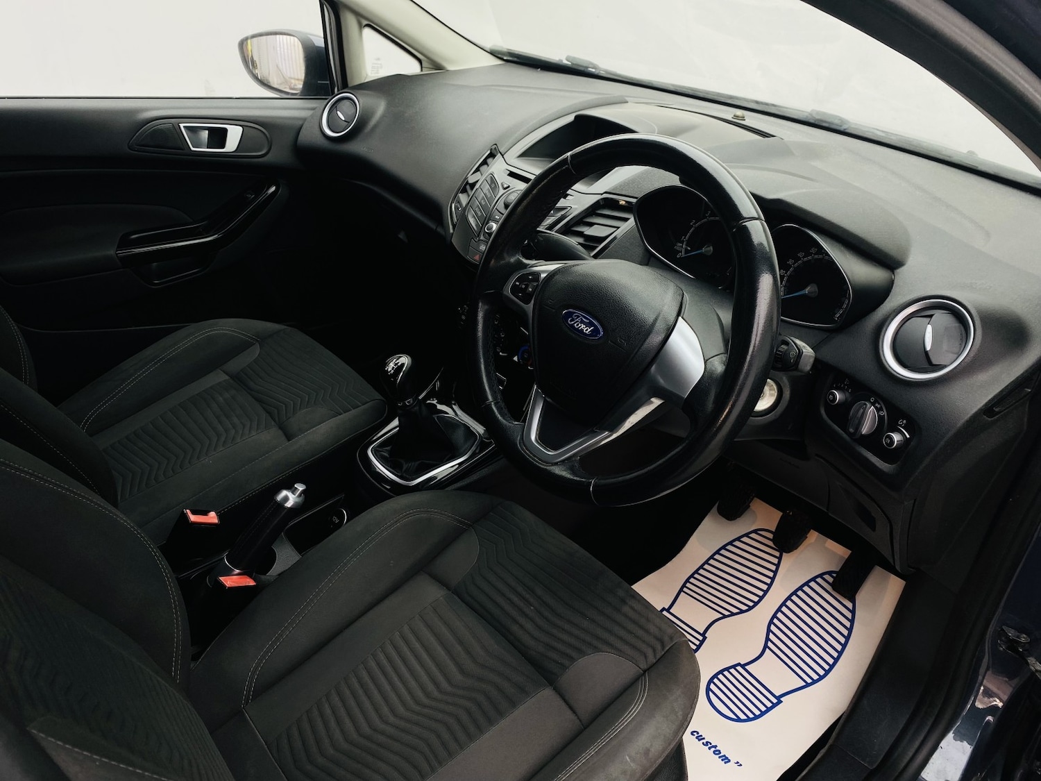 Used Ford Fiesta 2013 for sale - 77453174: Photo 9