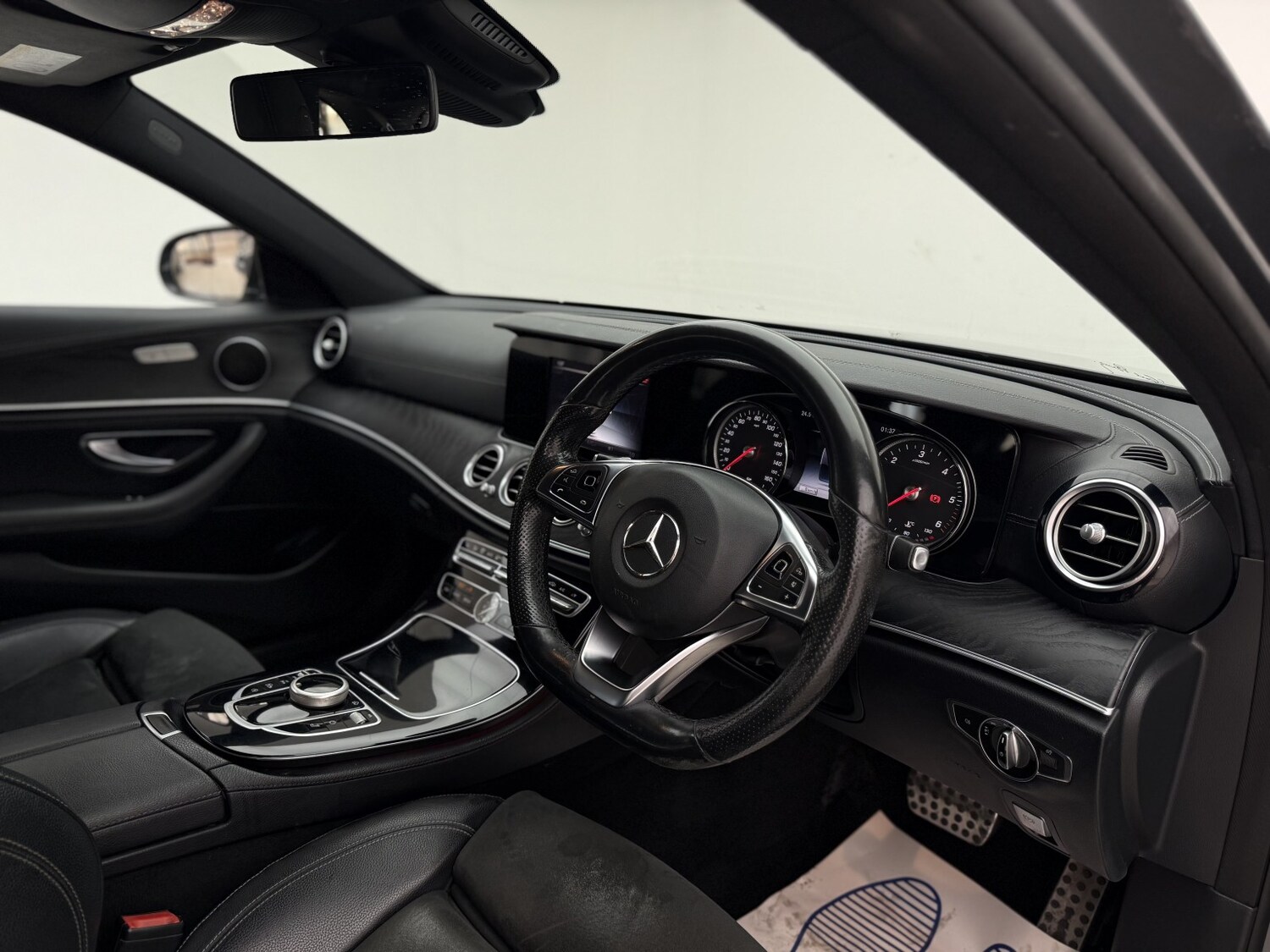 Used Mercedes-Benz E Class 2017 for sale - 77453254: Photo 12