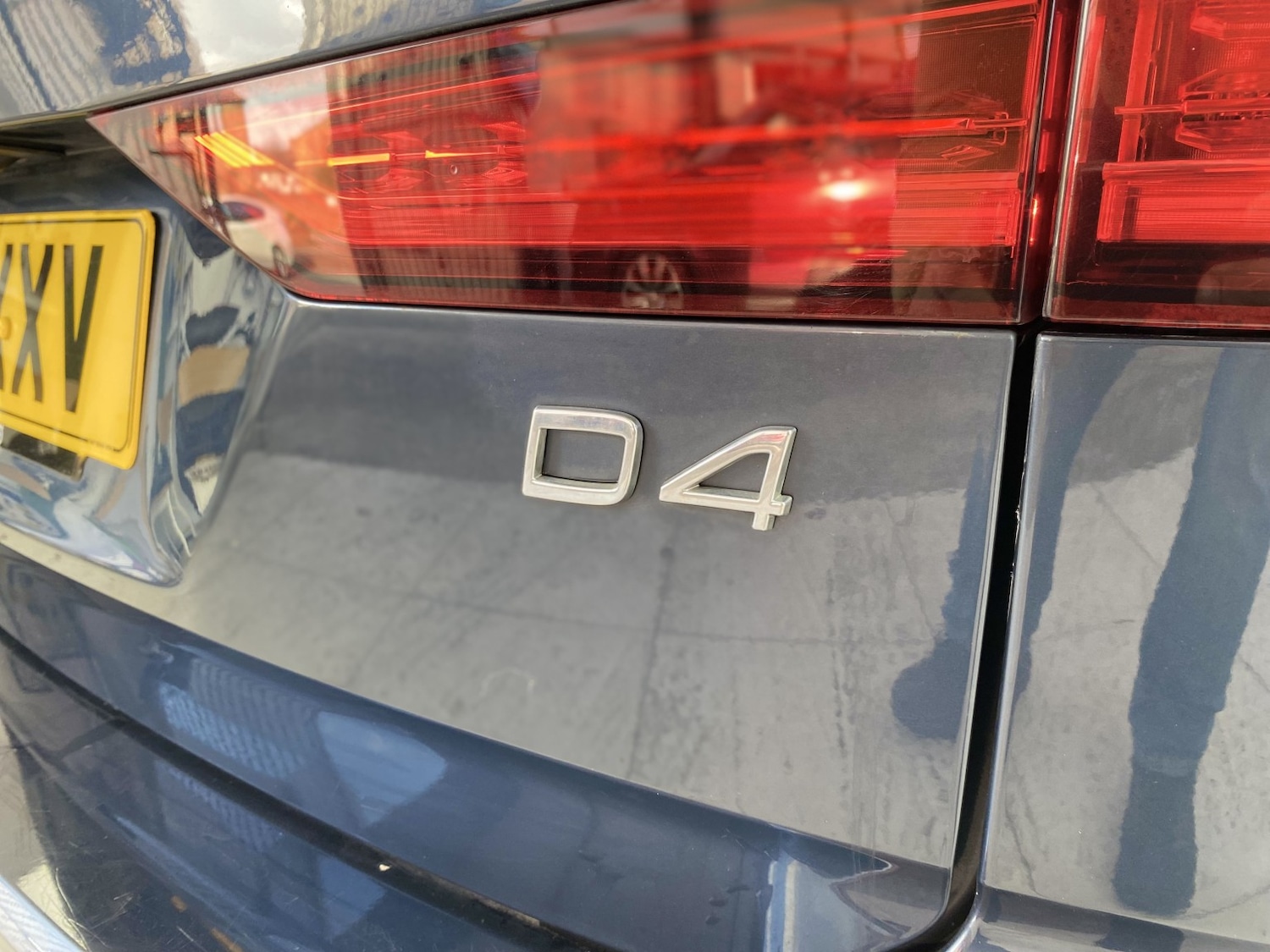 Used Volvo V60 2018 for sale - 77453310: Photo 30