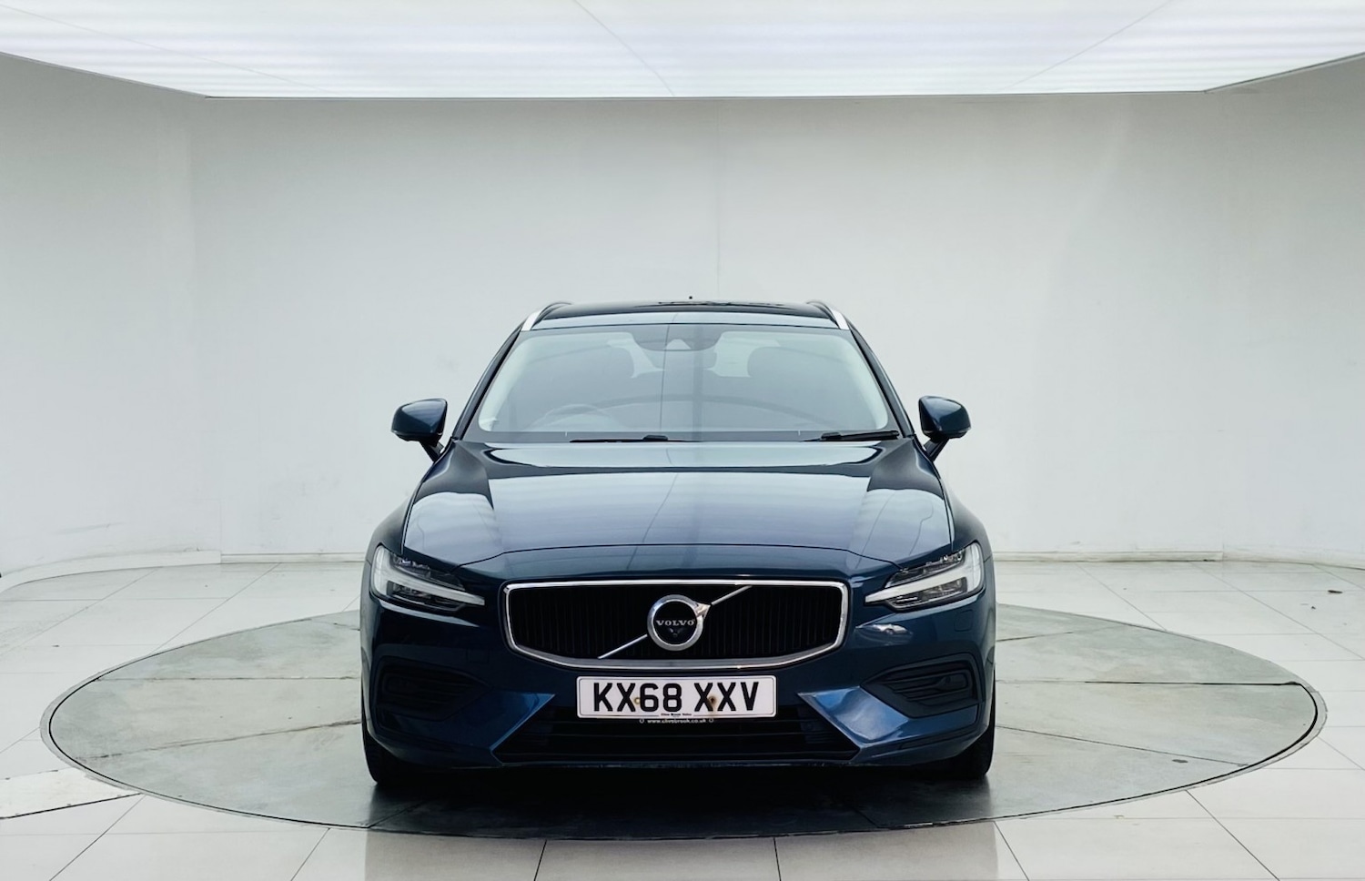 Used Volvo V60 2018 for sale - 77453310: Photo 7