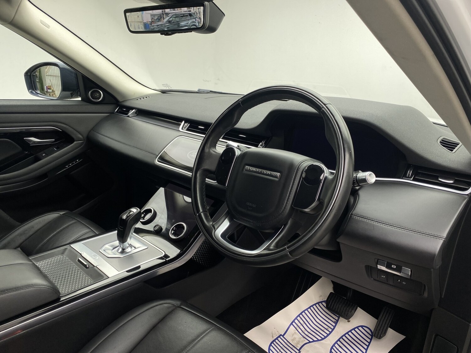 Used Land Rover Range Rover Evoque 2019 for sale - 77453234: Photo 40