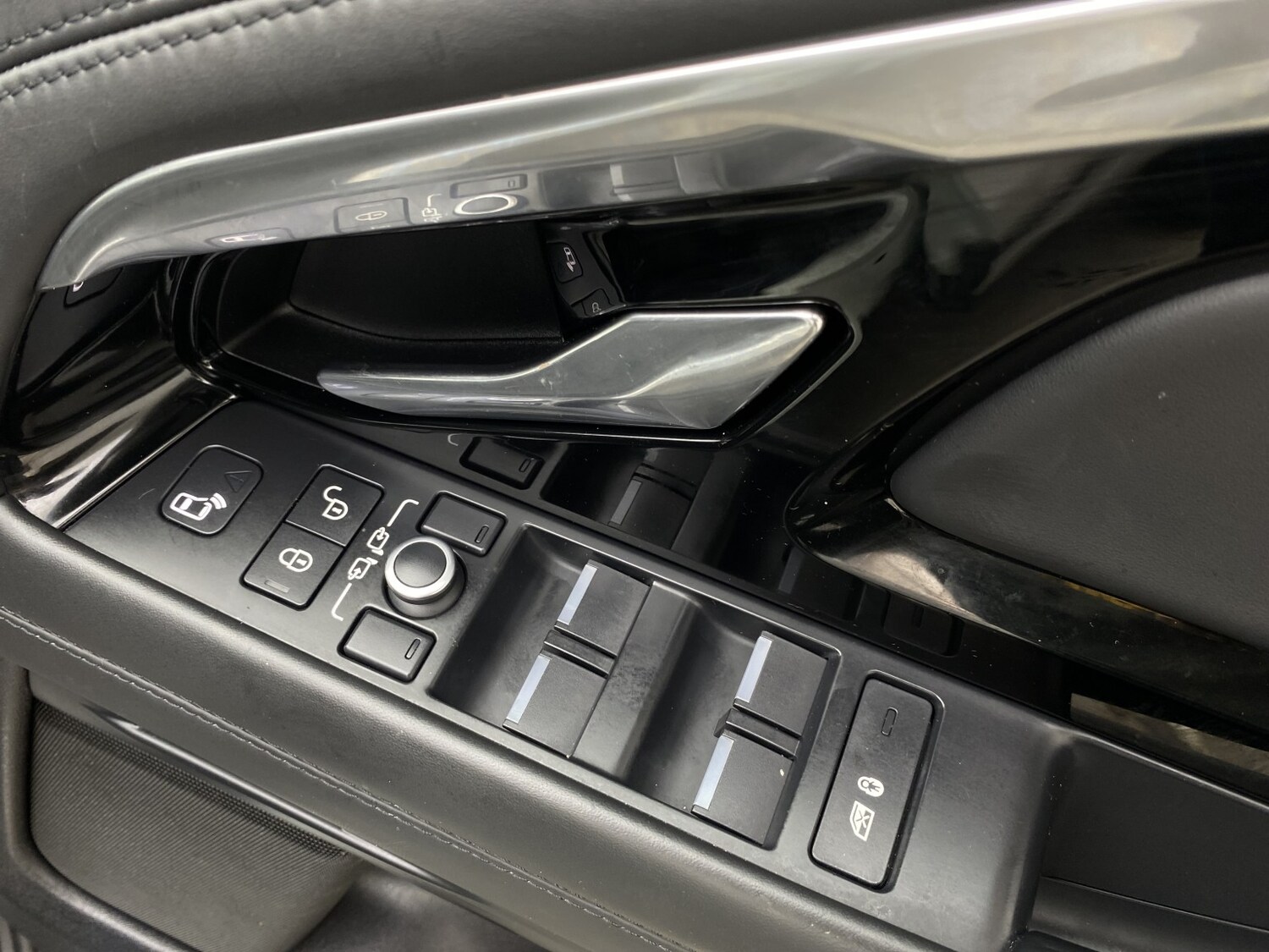 Used Land Rover Range Rover Evoque 2019 for sale - 77453234: Photo 51