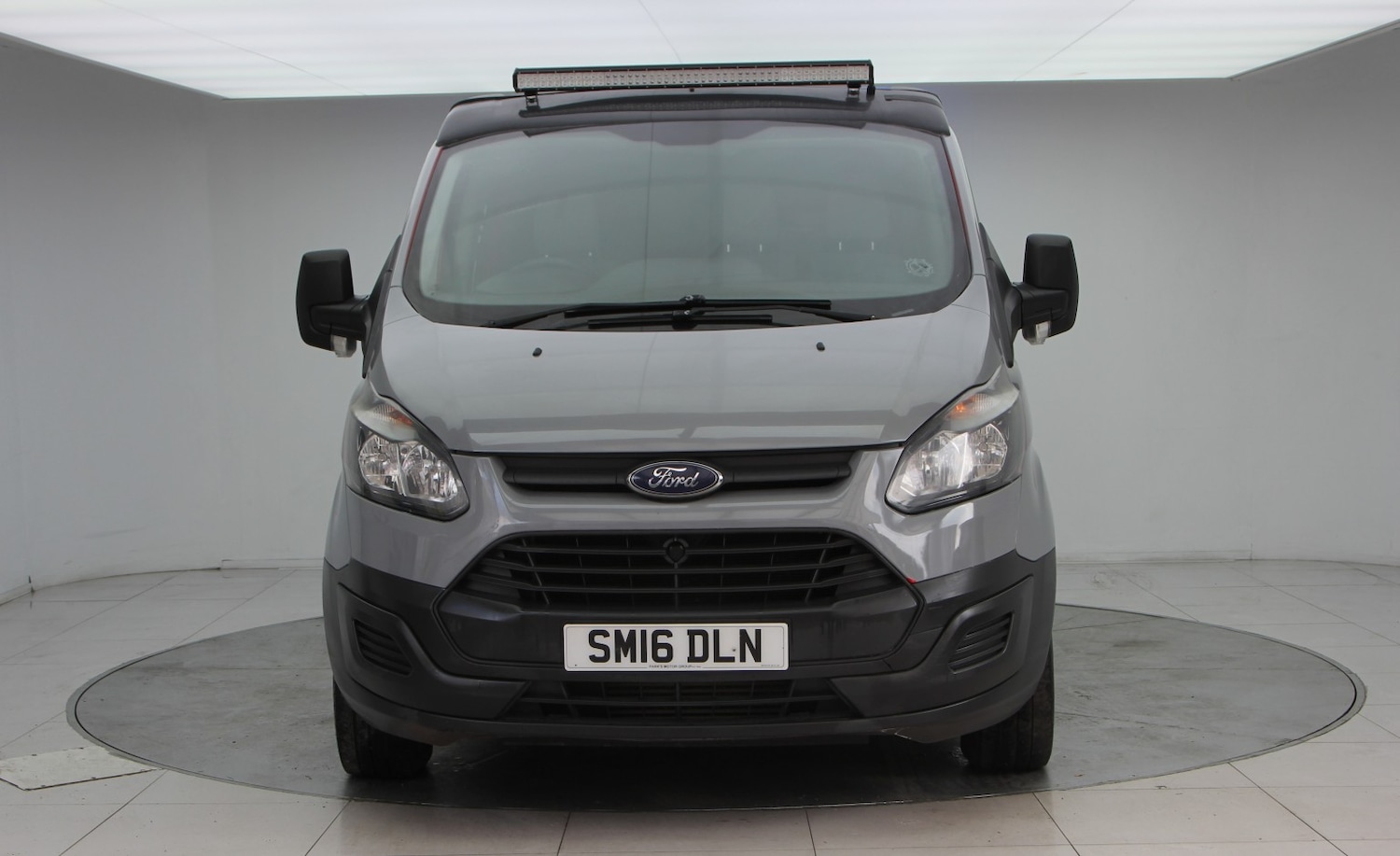 Used Ford Transit Custom 2016 for sale - 77453175: Photo 2