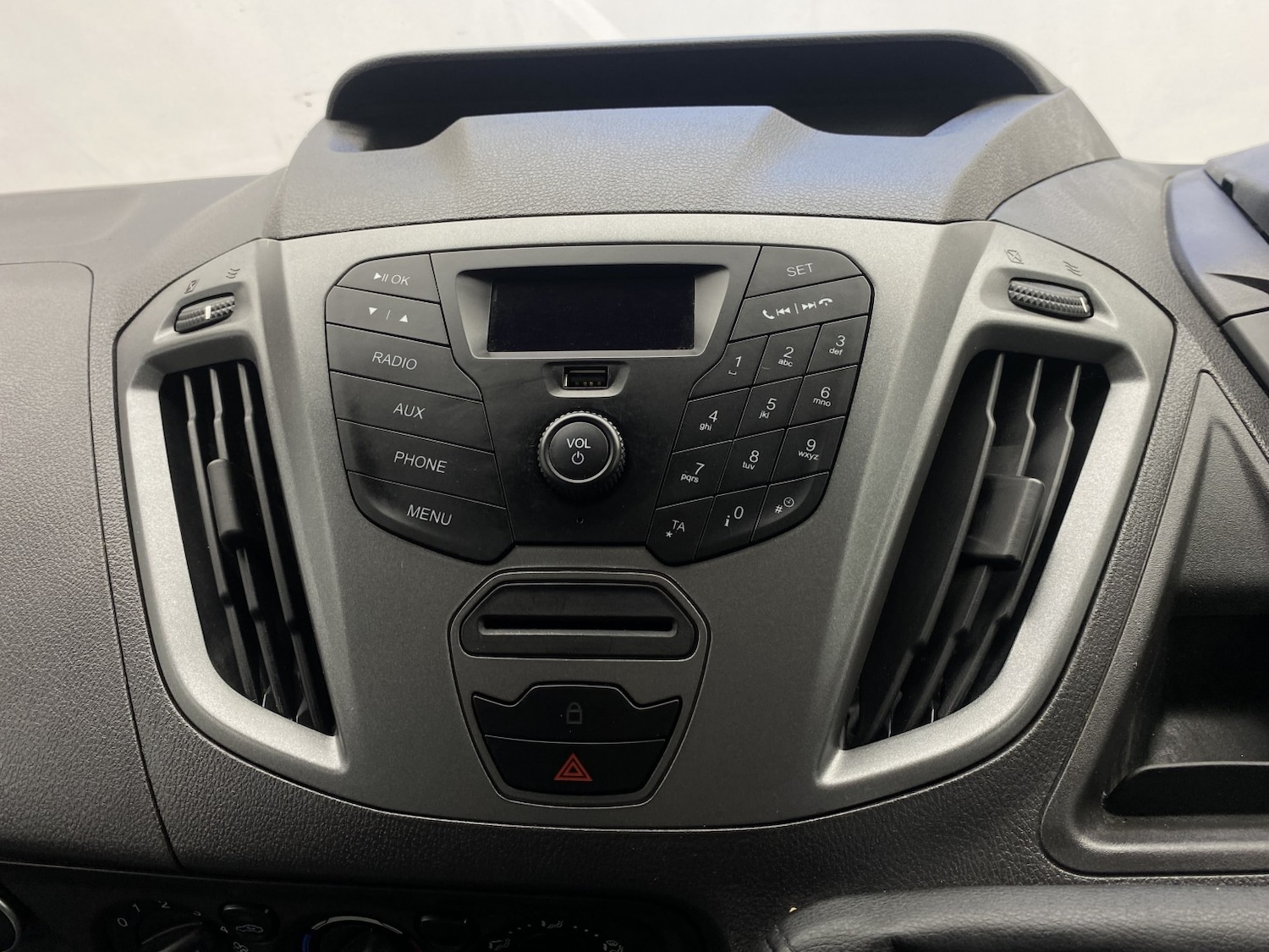 Used Ford Transit Custom 2016 for sale - 77453175: Photo 41