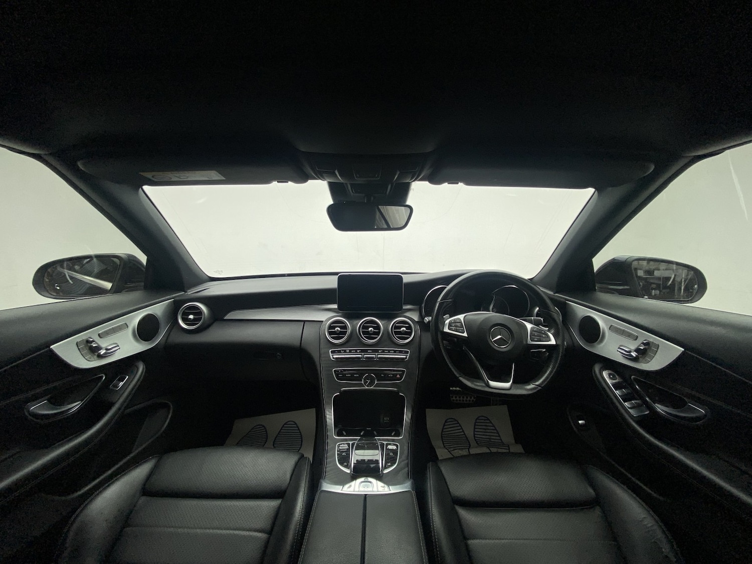 Used Mercedes-Benz C Class 2017 for sale - 77453335: Photo 13