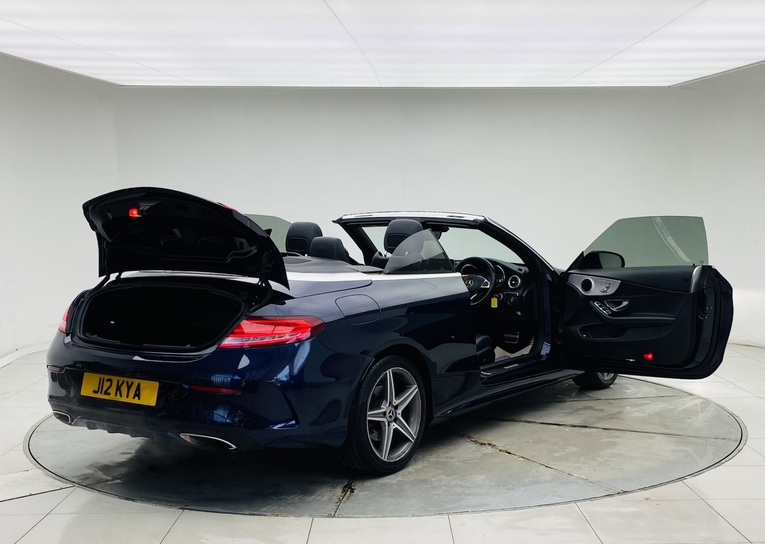 Used Mercedes-Benz C Class 2017 for sale - 77453335: Photo 16