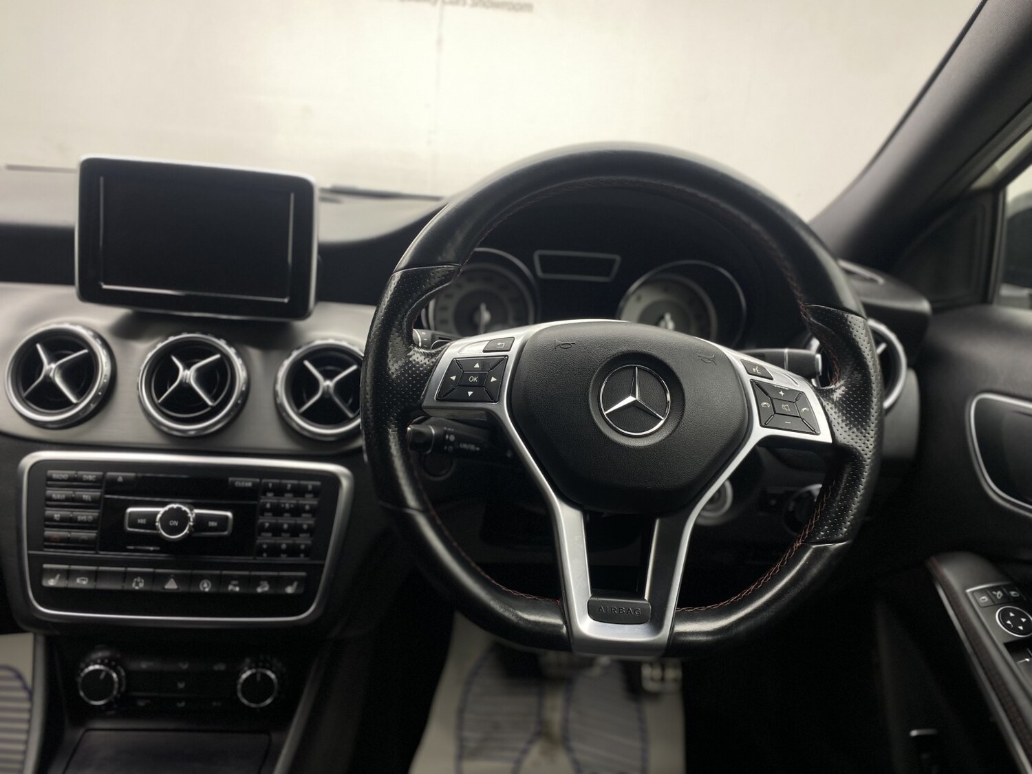 Used Mercedes-Benz GLA 2015 for sale - 77453342: Photo 42