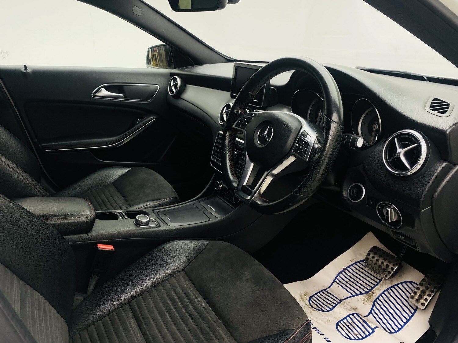 Used Mercedes-Benz GLA 2015 for sale - 77453342: Photo 8